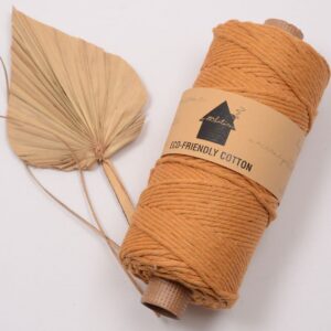 moppari single strand macrame garen 3mm 190 mtr oker
