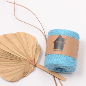 barbante m100 bolletje garen in de kleur hemels blauw