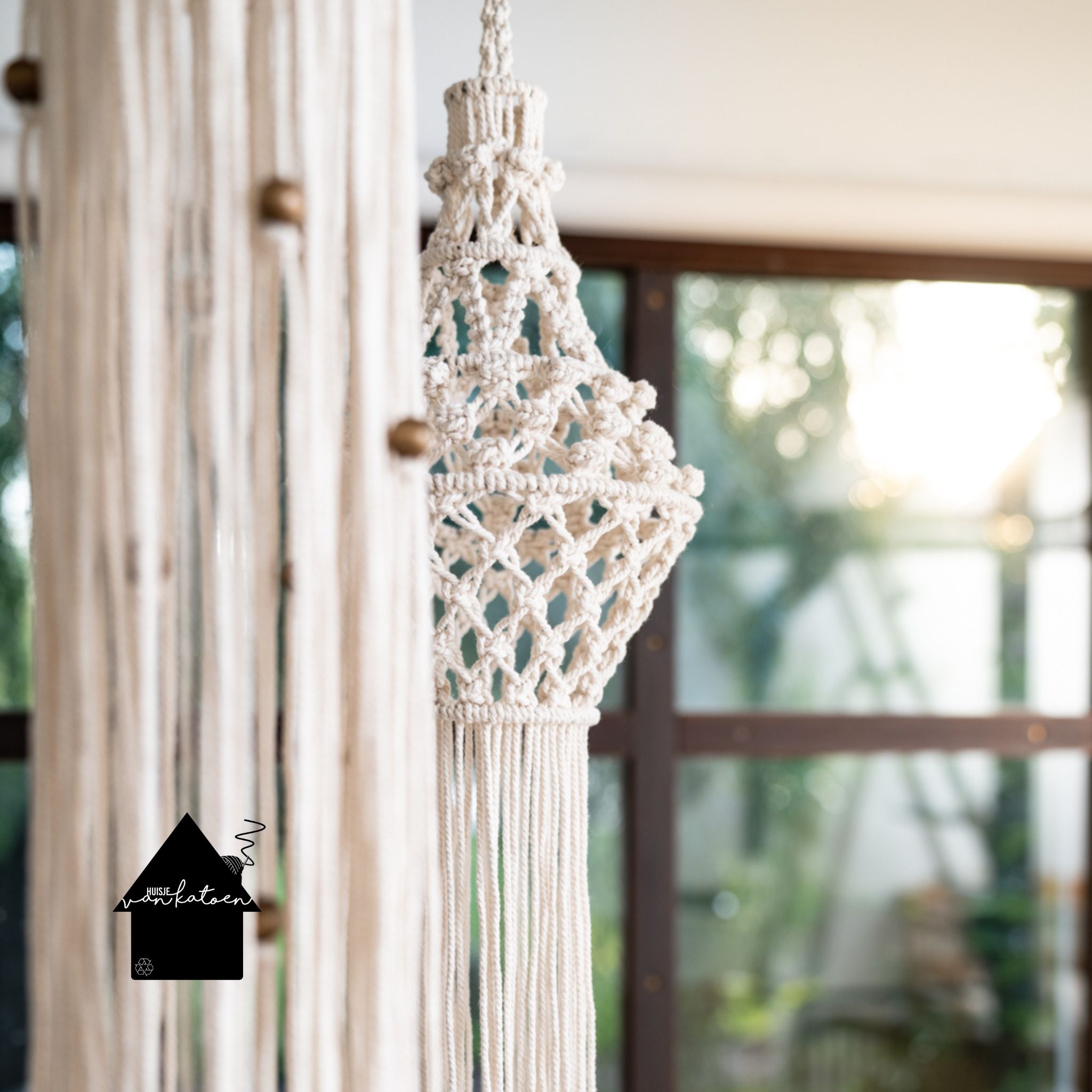 close up van een macrame lampion